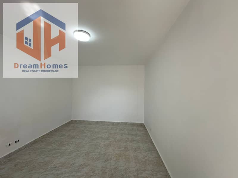 2 WhatsApp Image 2025-09-22 at 2.51. 56 PM. jpeg