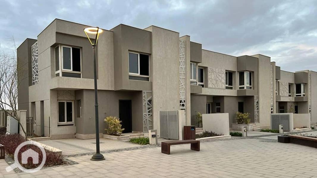 2 Badya-New-October-Townhouse-8. jpg