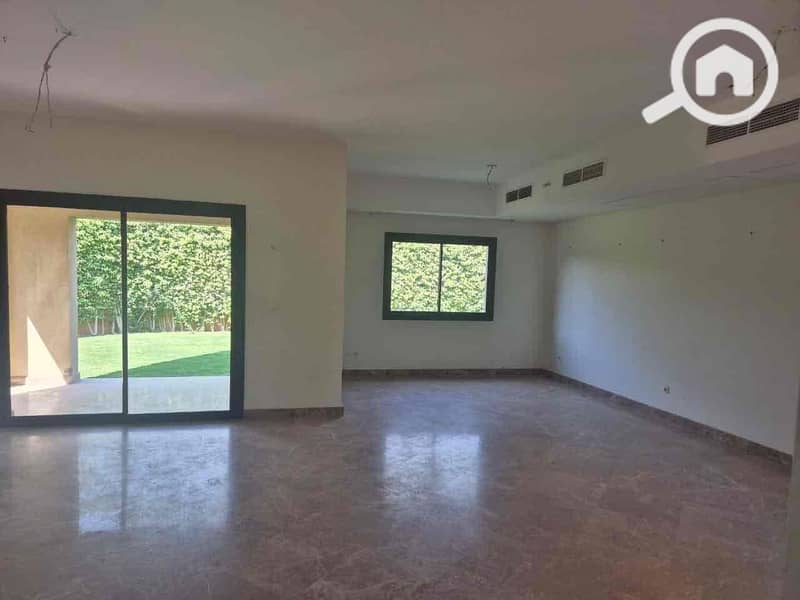 6 0bc2f64f-9b14-4c93-bcaf-214c6cea9dc0. jpg