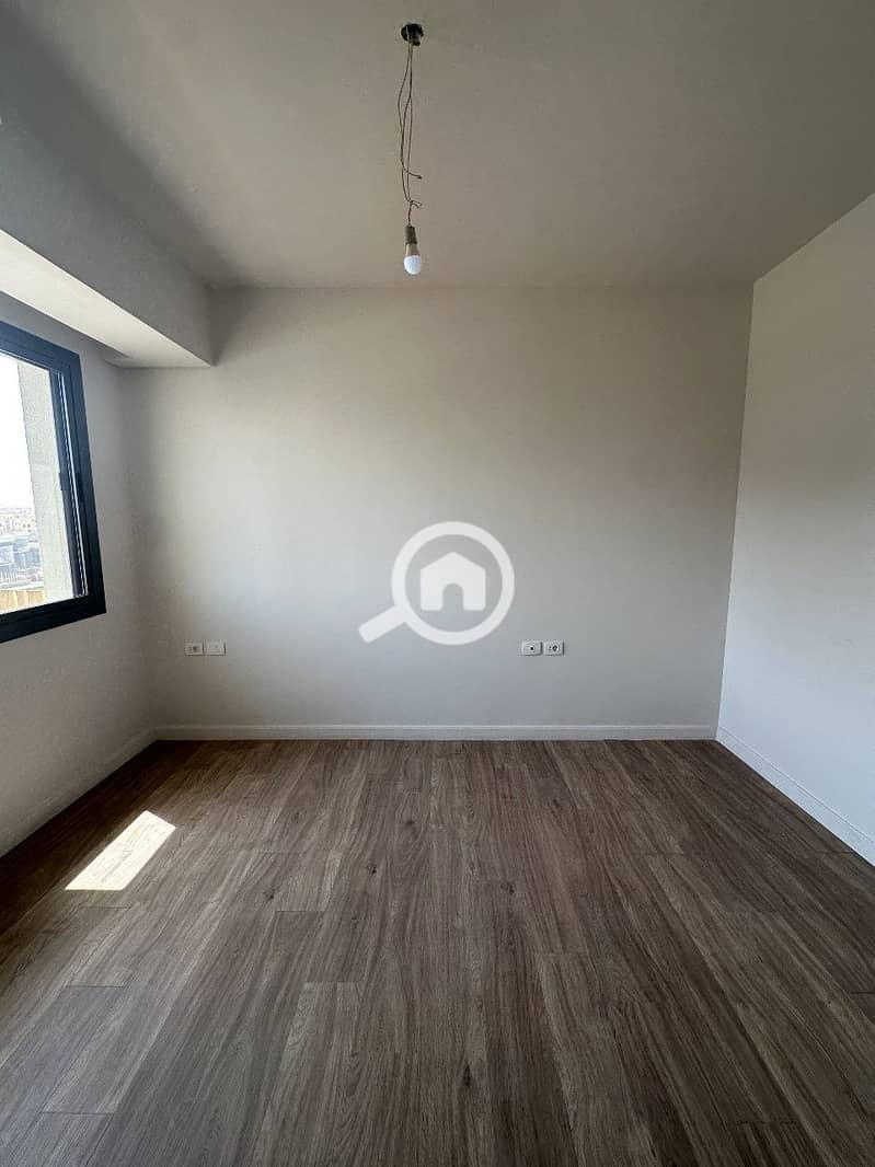 3 WhatsApp Image 2025-08-27 at 10.11. 34 PM. jpeg