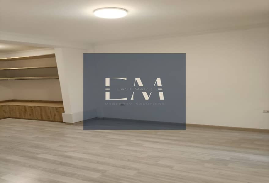 8 404a2878-543a-4e70-893b-f7912a5976cf. jpg