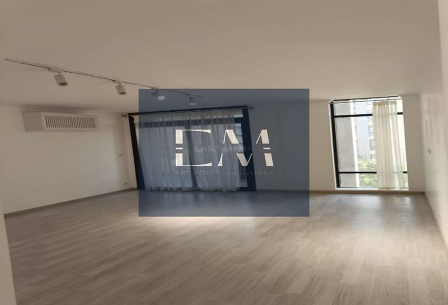 12 fd41c4e9-58db-454f-b582-0f13b5c891b0. jpg