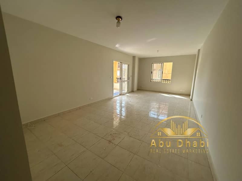 3 7f077683-9bff-4960-a9b8-f0d6a5ada30c. jpg