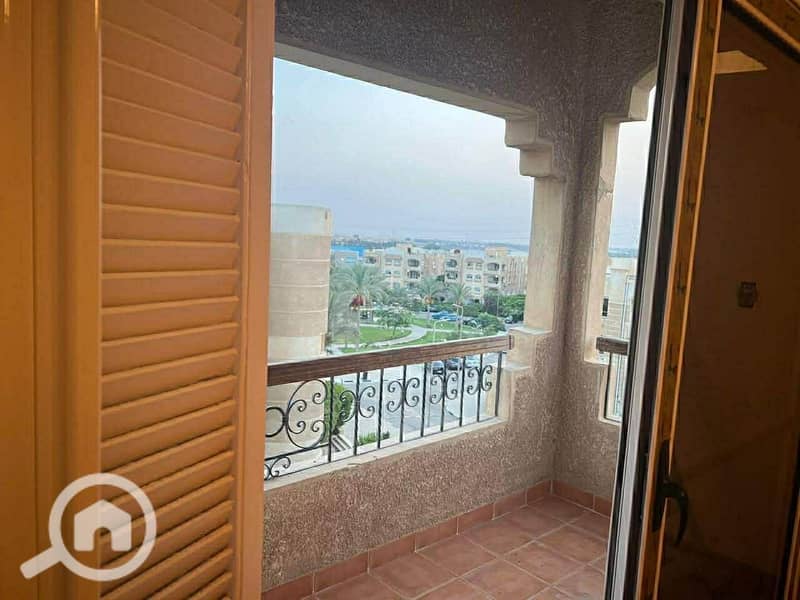 6 f9bb08be-1c8a-46cc-9085-ee8b048b7032. jpeg