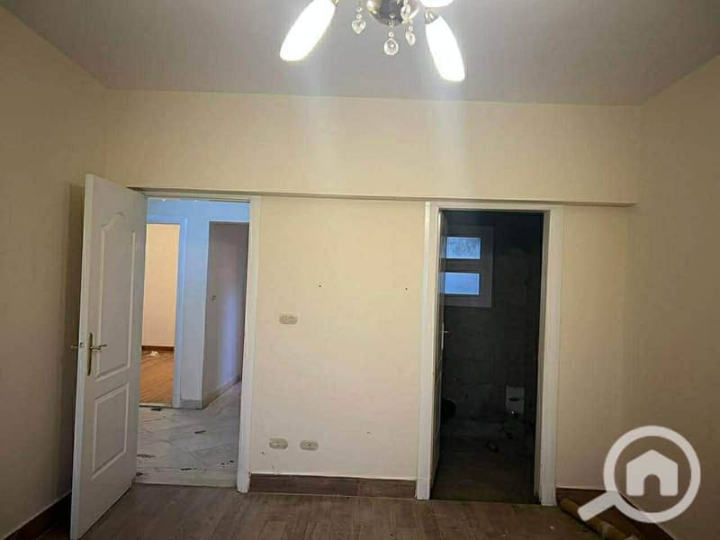 7 b02d7305-b51a-469f-b325-ff1062dd5abc. jpeg