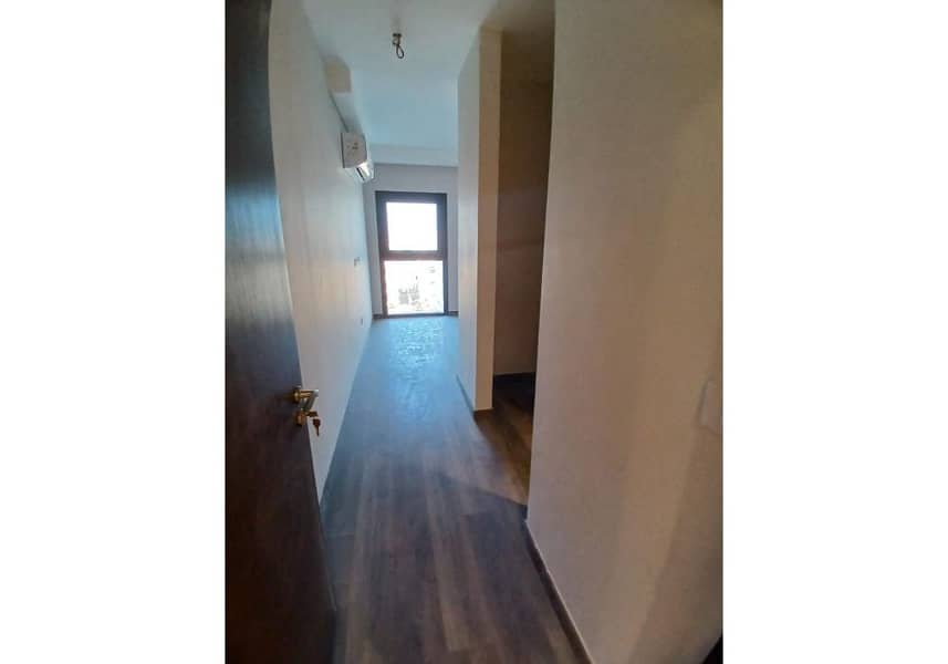 14 WhatsApp Image 2025-05-22 at 17.06. 52 (1). jpg