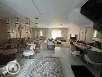 توين هاوس 5 غرف نوم للايجار في الشيخ زايد، الجيزة - 318d2bb8-817b-423c-8ad6-dc5fb455afe8. jpeg