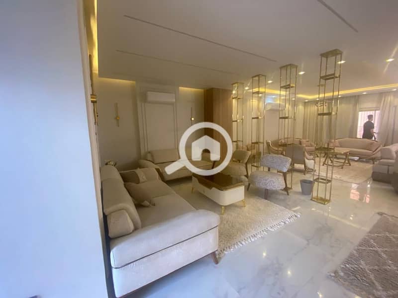 22 fd40005c-d8ce-46de-9227-b7dbf14cf1cd. jpeg