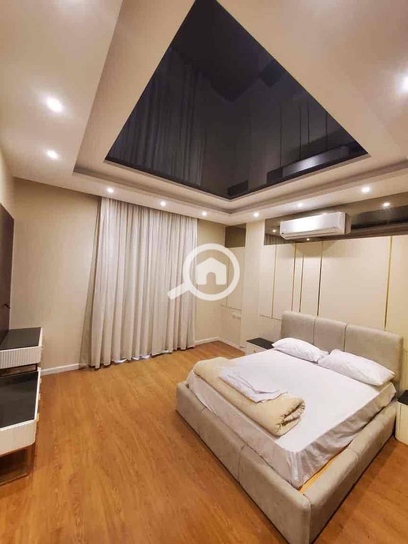 10 788d789f-a955-4a23-8adf-d99f0e00fc97. jpg