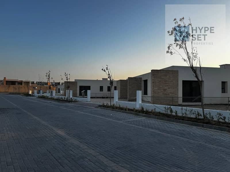 7 cdf5ac79-2017-4fb5-8d97-3aeddff555aa. jpg