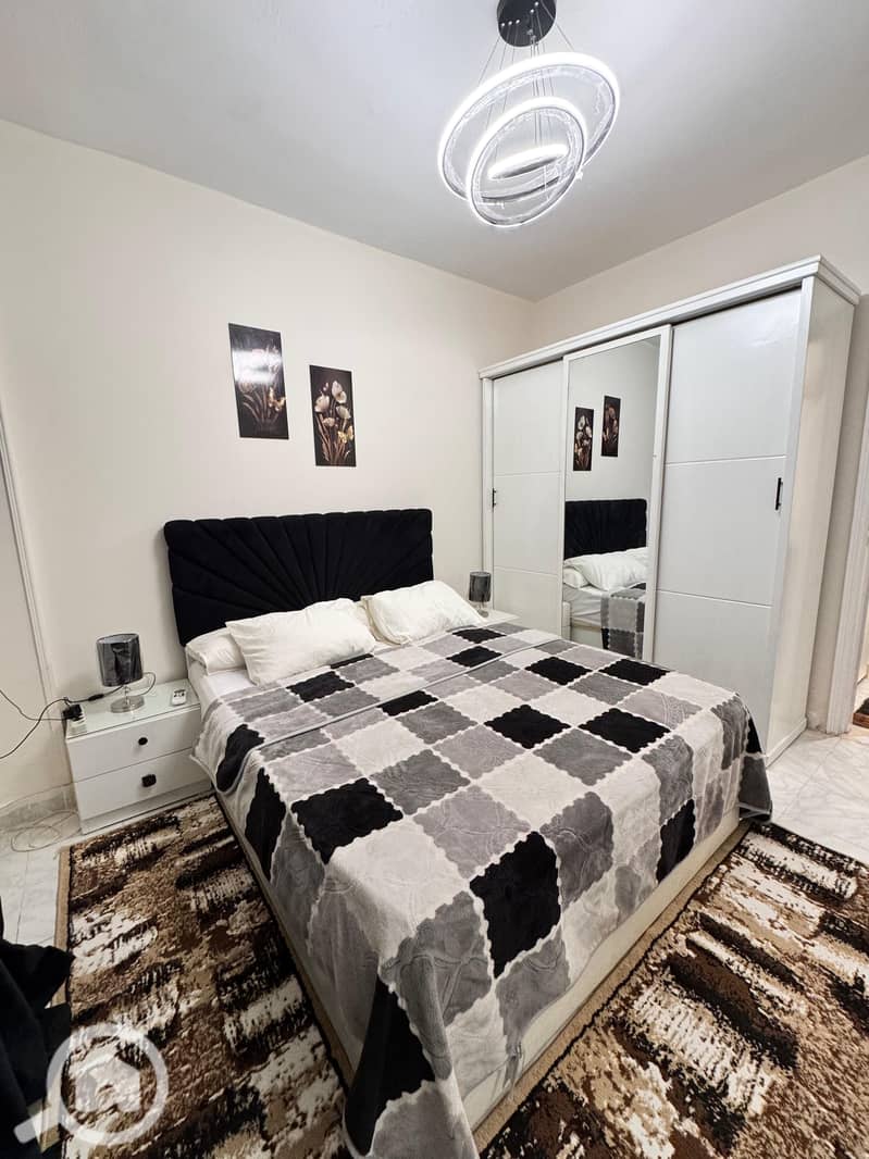 6 cf0ea06d-90c4-4603-92b5-536b6349ed9b. jpeg