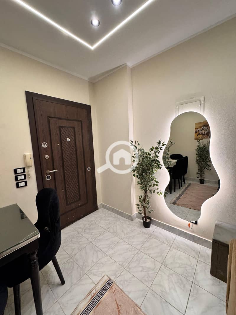 8 5bed809a-c2d9-434d-a026-75a9a3dd4c72. jpeg