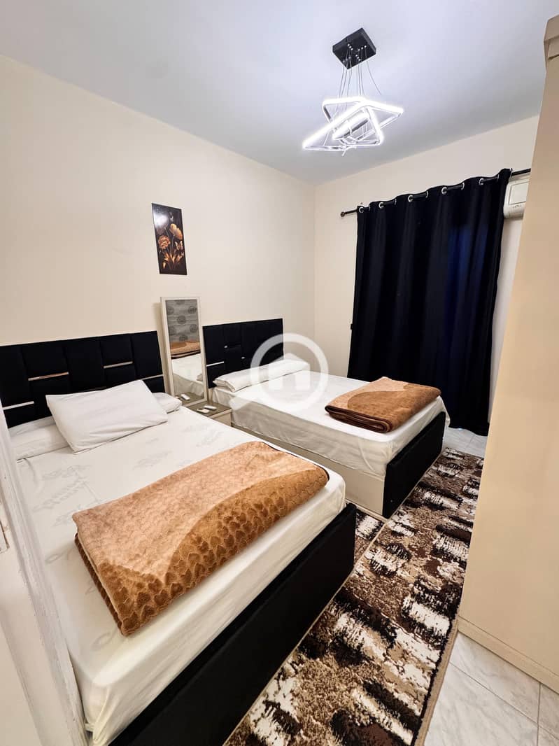 13 383d50eb-6b1b-49c0-b597-5c32676f3b4f. jpeg