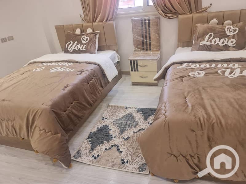 6 bf6f4911-199c-4973-8330-1b8cabd05dd8. jpeg