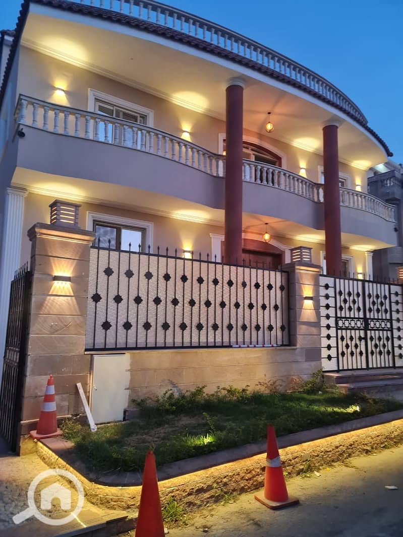 10 64047803-ed45-4fab-925b-0eab4569bd9a. jpeg