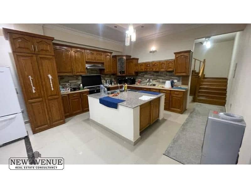 8 bc962d2b-2c18-4d0b-9b5e-406418d79cc4. jpg