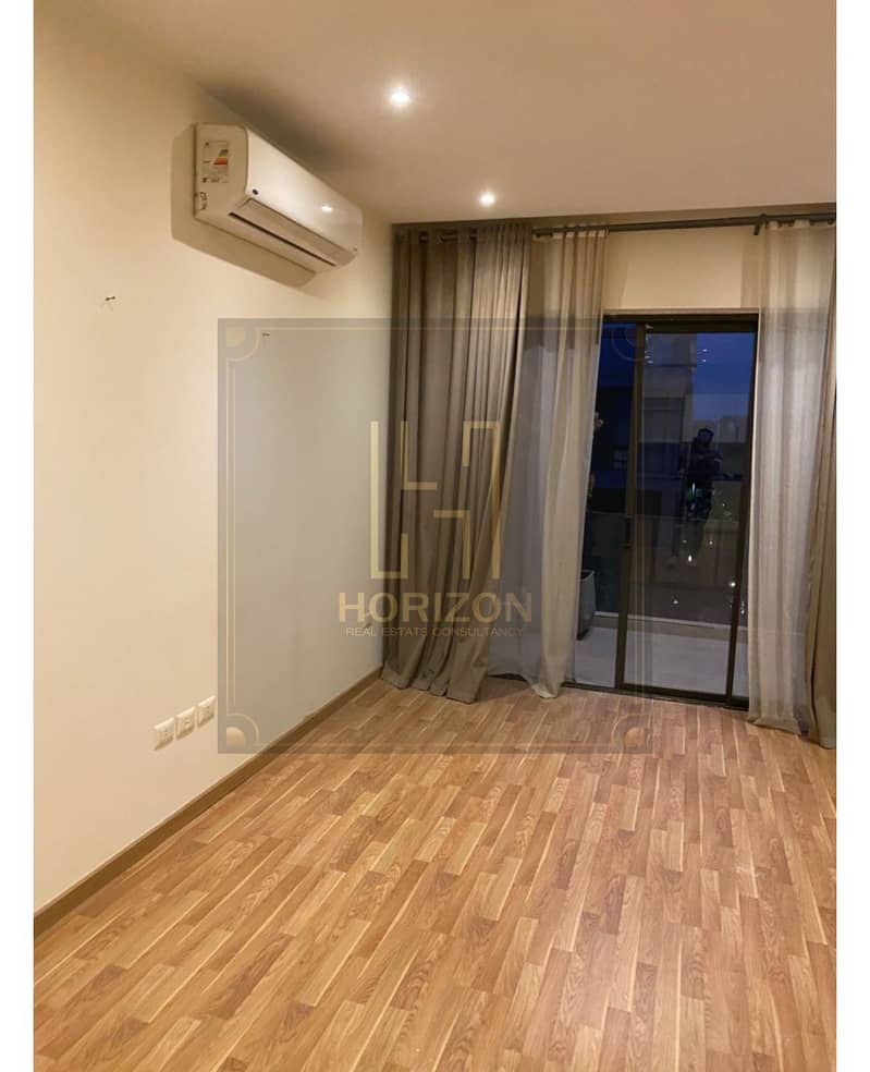 5 WhatsApp Image 2026-01-21 at 4.01. 00 PM. jpg