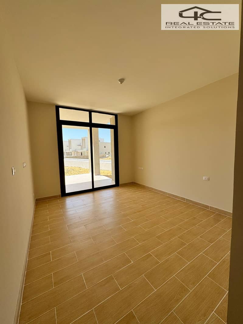 5 WhatsApp Image 2026-01-25 at 4.21. 56 PM. jpeg