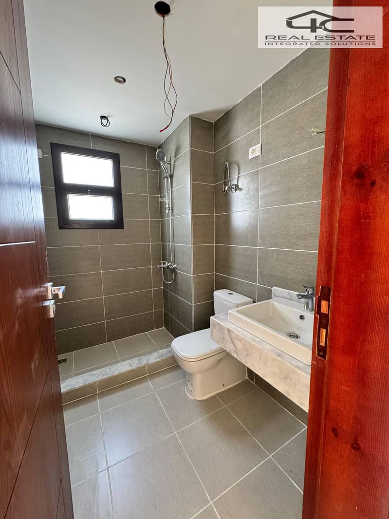 10 WhatsApp Image 2026-01-25 at 4.21. 59 PM (2). jpeg