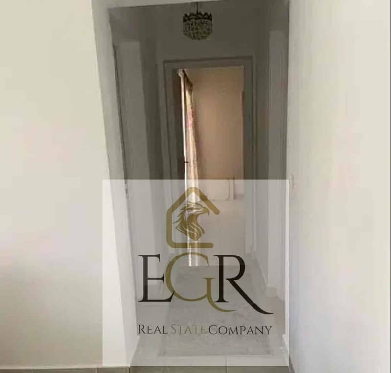 7 ffd2c1b3-914a-4396-b260-a594981d20a5. jpg