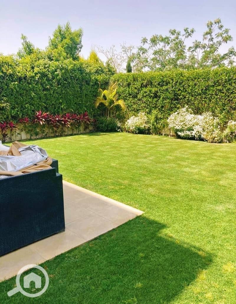 7 4e4b88f0-0268-4a0c-ab7e-bbbcf73a89a4. jpeg