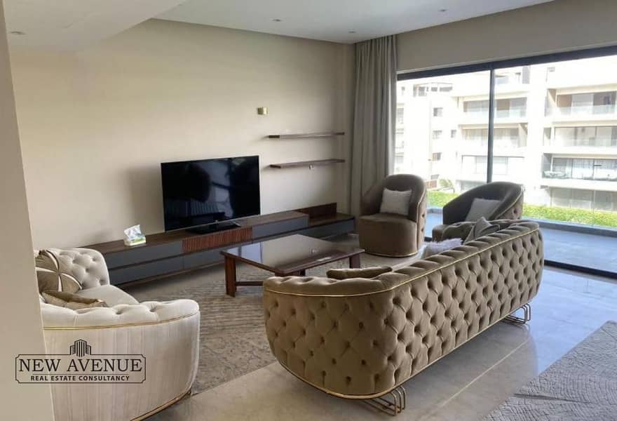 4 eb23e12f-fc9c-4f40-b65e-9b2da223fb65. jpg