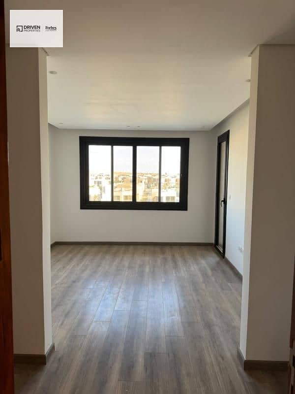 6 4e02cc93-25bd-4b9e-82ee-c875bcfbe2db. jfif. jpg