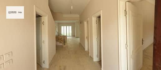 8 40c128ee-1d6d-4de9-b26e-29e87a9068b7. jfif. jpg