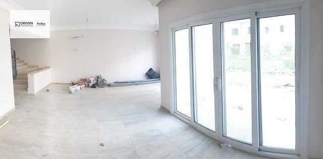 11 860bc25a-ebbb-4252-9710-00f0587743d3. jfif. jpg