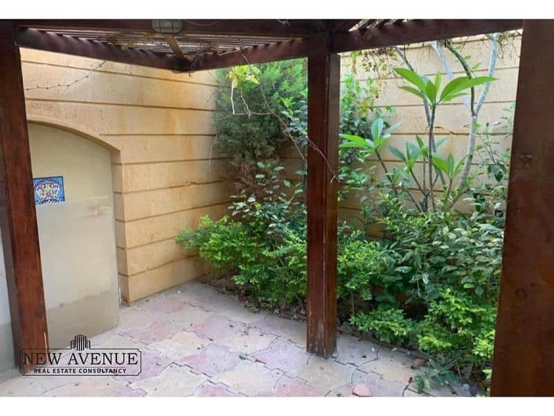 2 3be4aadc-af3f-4272-bc4b-81c8b96b8104. jfif. jpg