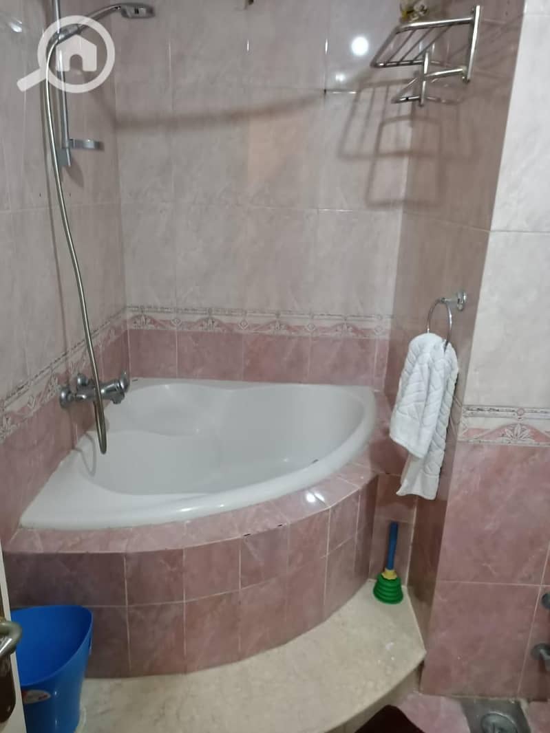 9 83b3b302-c790-4a6f-8d08-bf48ab4444fc. jpg