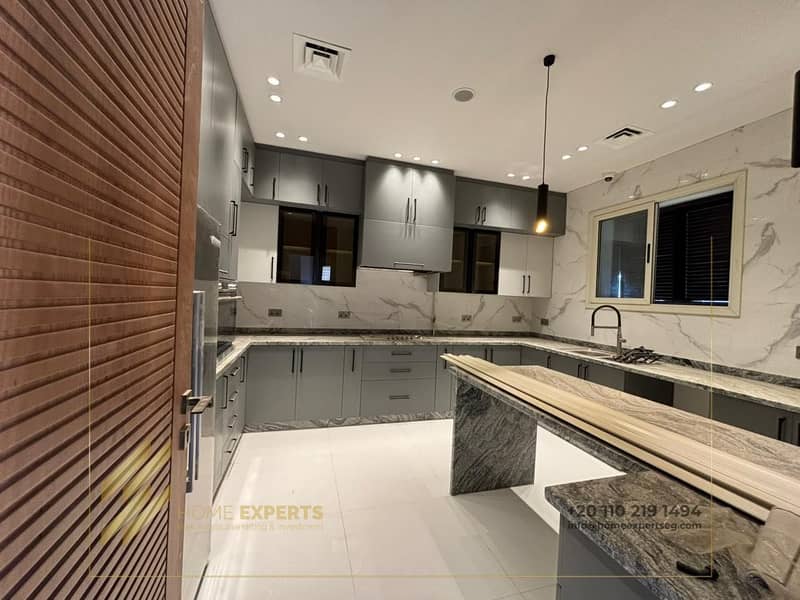 10 2eb66e16-6391-4f0b-8dea-7f9ced3f04f8. jpg