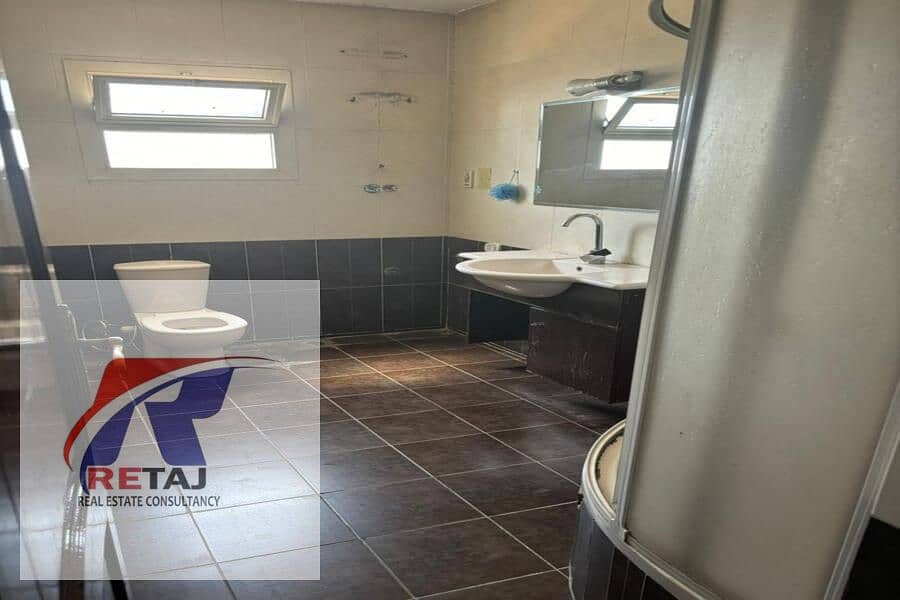 8 d78cc5b1-5618-48d3-b67d-7854fbf14e5d. jpg