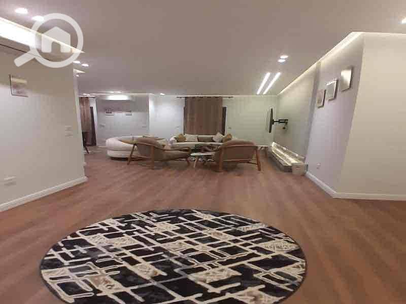 2 1ea307fb-7e5c-4701-9408-58e50f923a5c. jpg