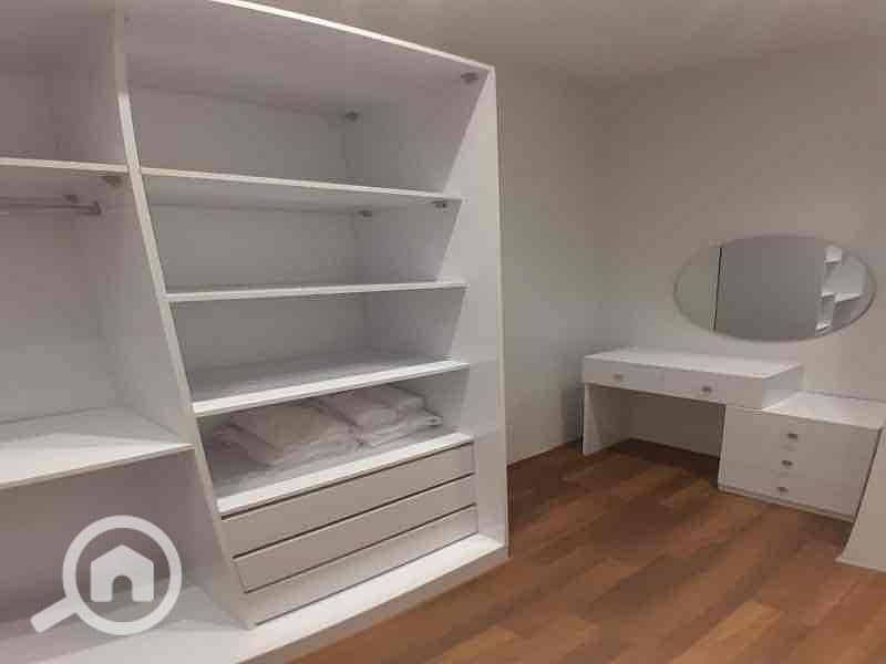 8 f14feb19-2ca1-424c-b22a-19c89ae2a933. jpg