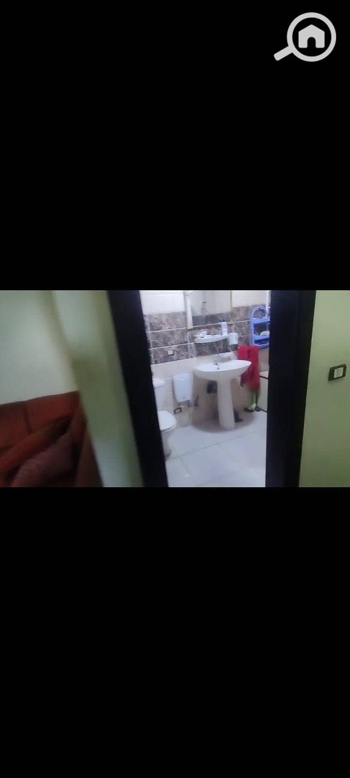 5 7c50410b-9fc5-48b8-8f42-c9a75755e5b0. jpg