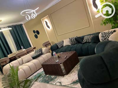 3 Bedroom Flat for Rent in Sheikh Zayed, Giza - 1b7c9d60-4d88-427e-86d3-ec98ece7d8e6. jpg 3 Bedroom Flat for Rent in Sheikh Zayed, Giza - 1b7c9d60-4d88-427e-86d3-ec98ece7d8e6. jpg