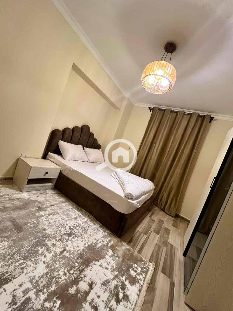 5 7a0e81fd-5485-4613-9f9d-ace0760fe84a. jpg