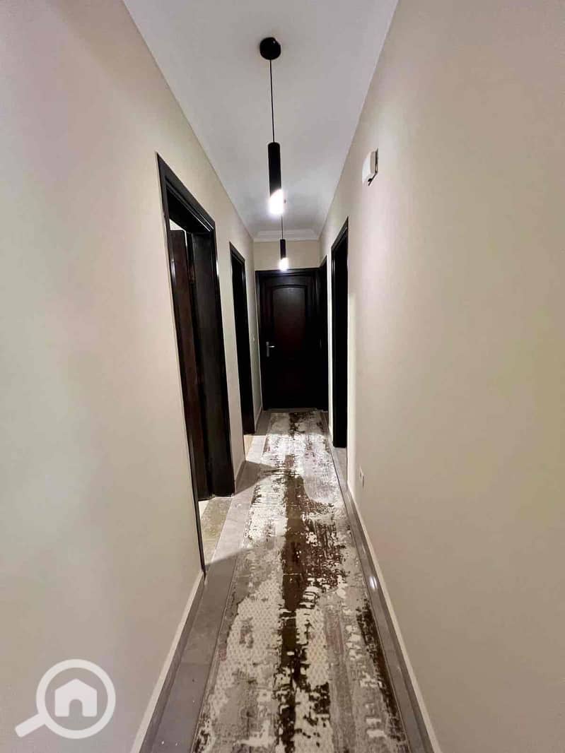 8 7aa12362-0cfe-42d7-96ec-170477ac7321. jpg