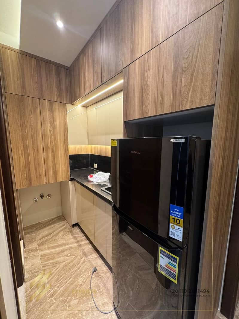 14 d30629f9-7826-4ffe-abac-c2d20ca15768. jpg