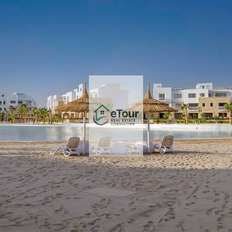 10 c81631c1-5f1b-4578-861b-7fc9af6dea04. jpg