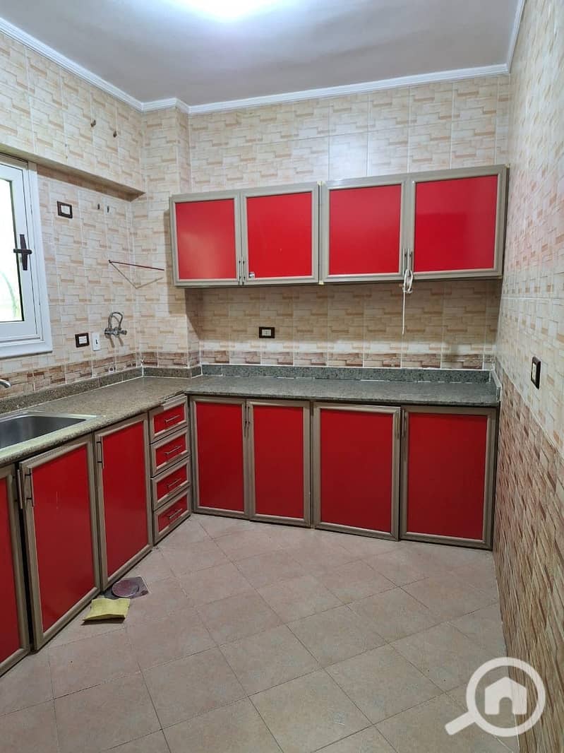 6 49ad7c97-5fa0-4059-bd38-f28effcf93d6. jpeg