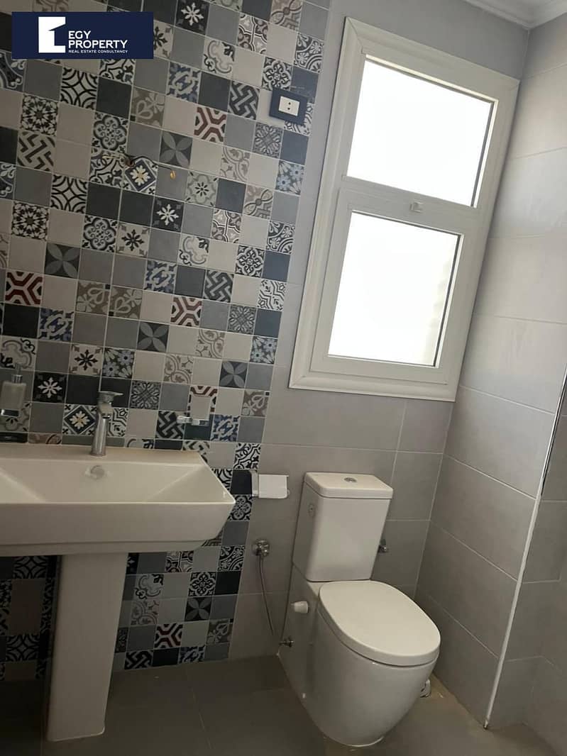 14 _files_a75f774f-3514-4ae0-b103-a72cd5a5f770. jpeg