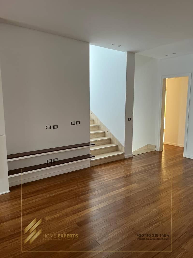 17 4a155ef7-e6cb-49ee-8308-58ab7ef13aa3. jpg