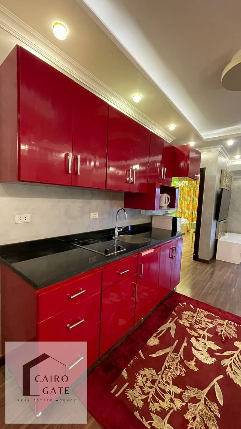 12 WhatsApp Image 2024-12-17 at 21.05. 55_2b3abdb5. jpg