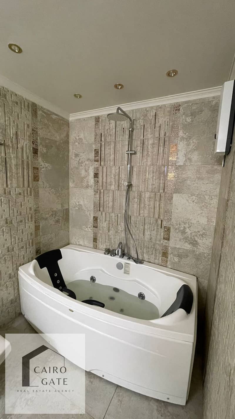 20 WhatsApp Image 2024-12-17 at 21.06. 01_9f6e26ac. jpg