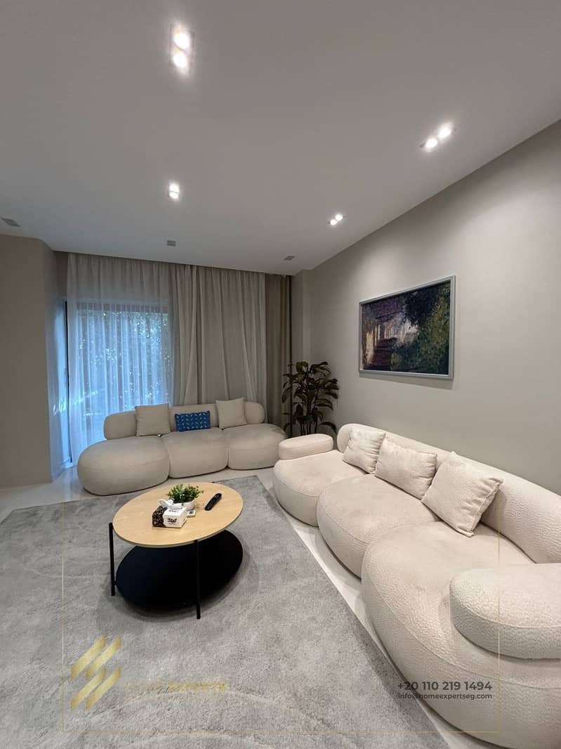 7 4afa29d4-9059-43b3-bf71-8dcb819317aa. jpg