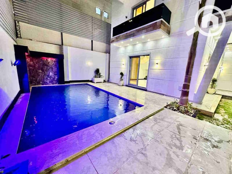 2 FB_IMG_1758097131774. jpg