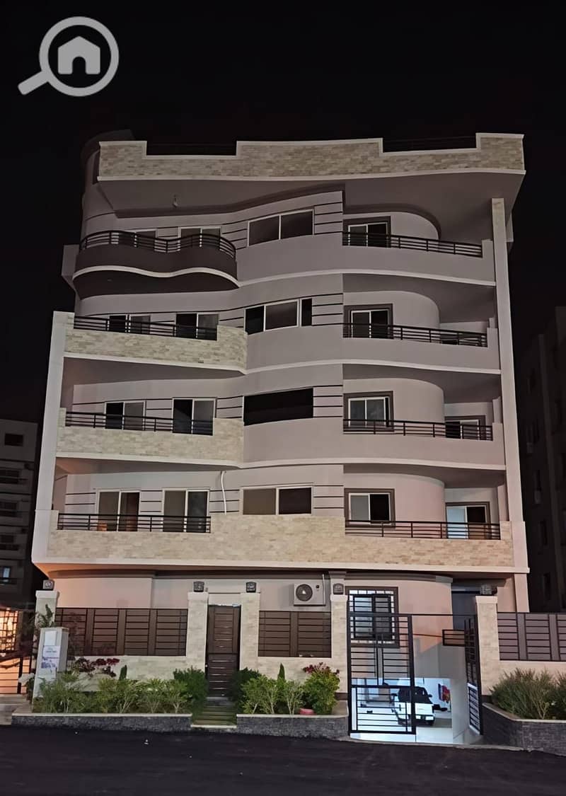 2 3c2547f3-683d-4839-aefe-117714ac8fed. jpg