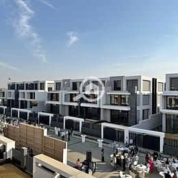 9 616811417_2039243620258316_2476179450142392634_n. jpg